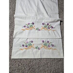 Vtg Floral Hand-Embroidered Pillowcases Cross stitched Set of 2 Standard White
